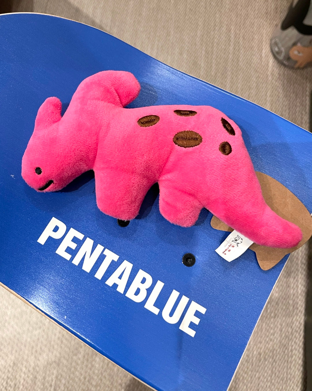 Dino Bite Plush Toy/カラフル恐竜ぬいぐるみトイ