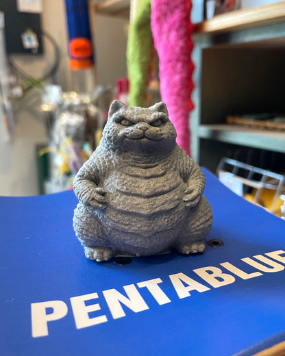 Mini Godzilla Cat Zen Ornament/猫斯拉 ミニオブジェ 置物