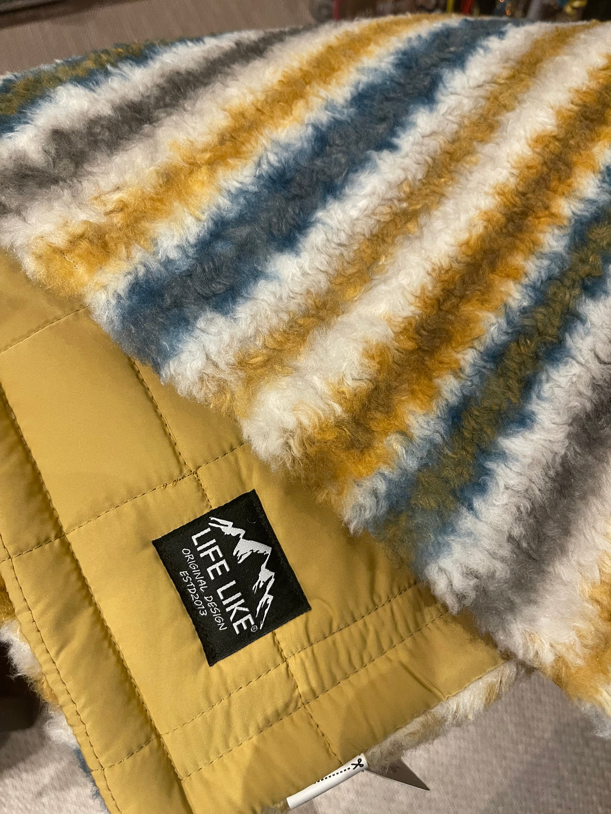 LIFELIKE Quilting Reversible Mat / LIFELIKE キルティングリバーシブルマット